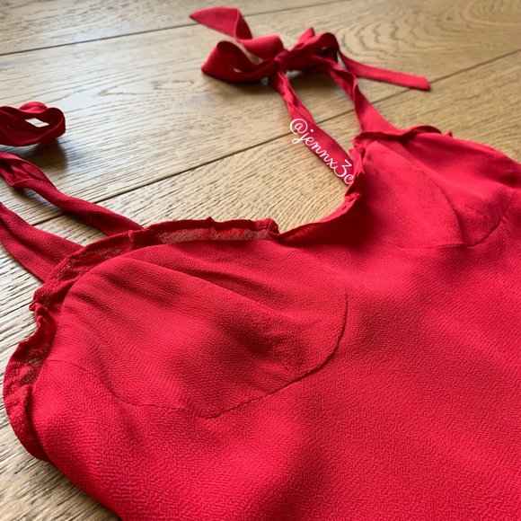 ❌[SOLD]❌Reformation Christine Dress || Lipstick - Picture 9 of 16